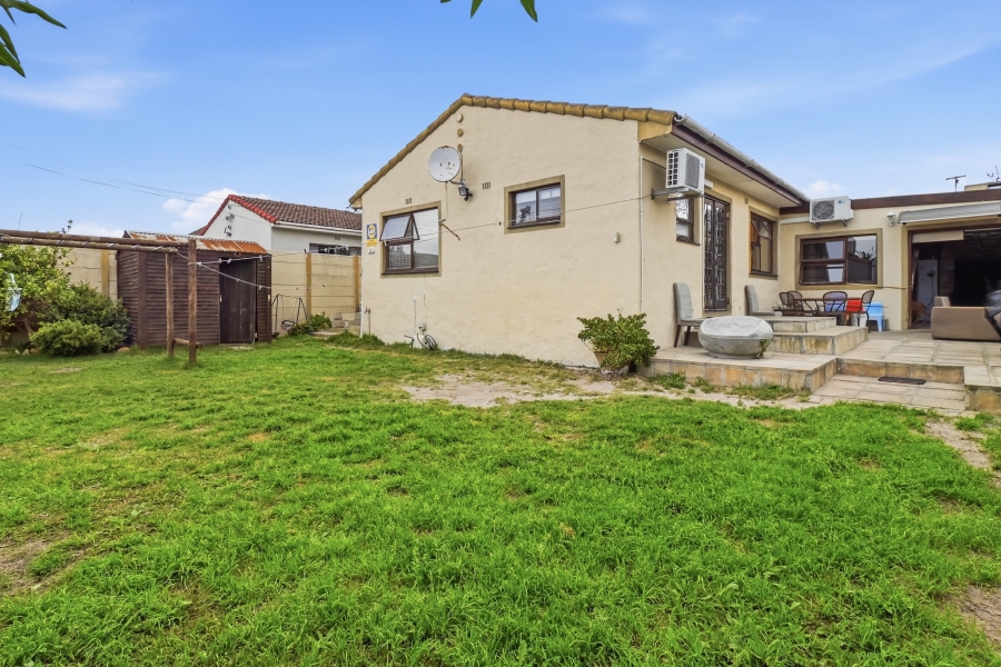 3 Bedroom Property for Sale in Southfield Western Cape